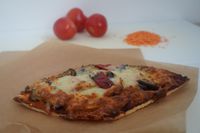 GLUTENFRI Pizza slice med tomat og mozzarella